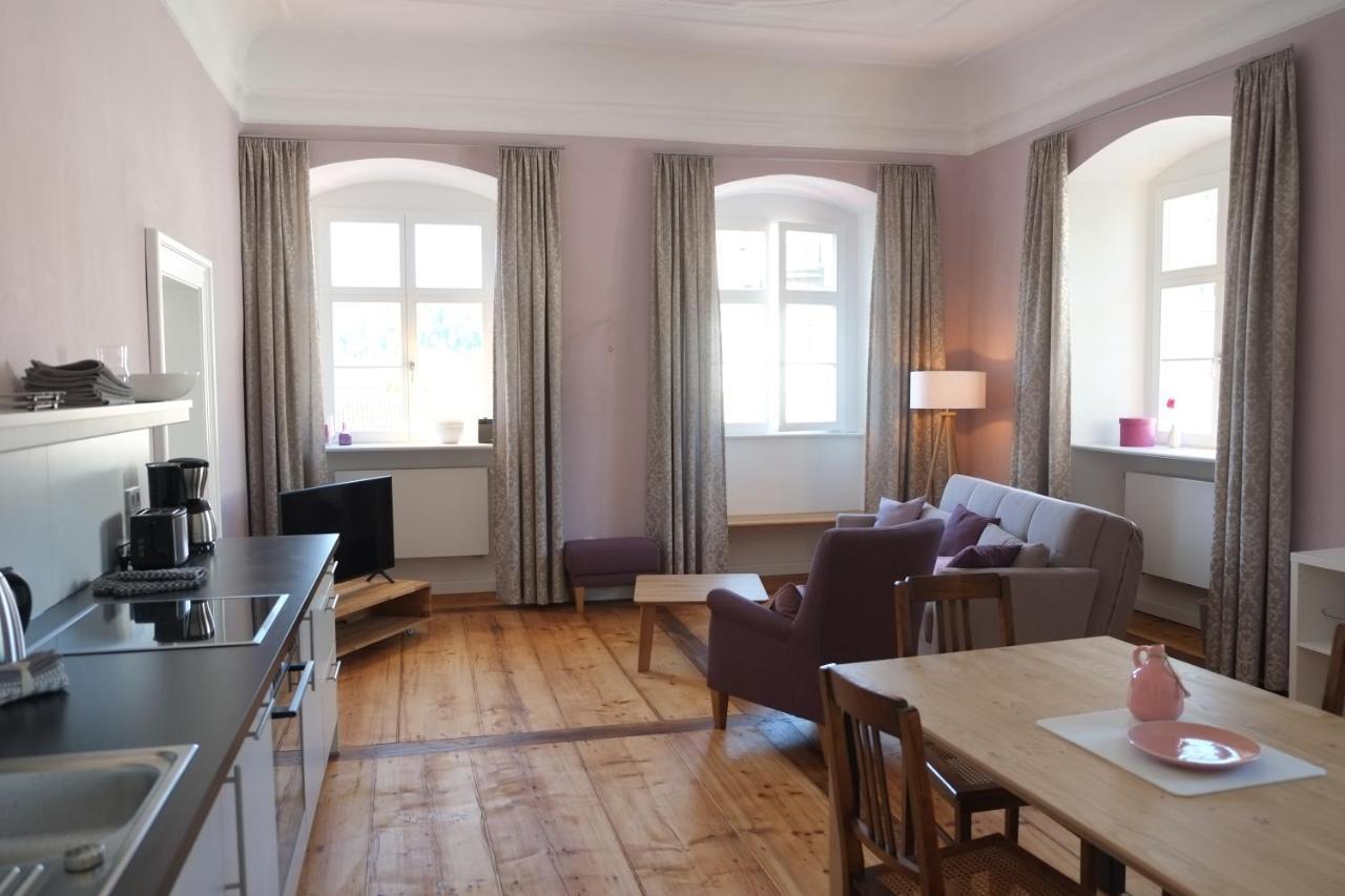 65Qm Wohnung Klosterblick Im Historischen Pfarrhaus Pielenhofen Esterno foto